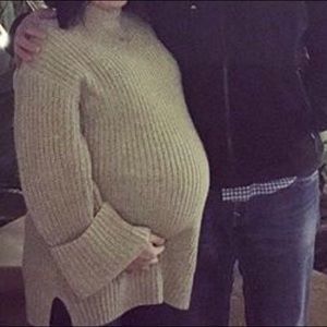 Maternity Sweater from Isabel Maternity, Size M